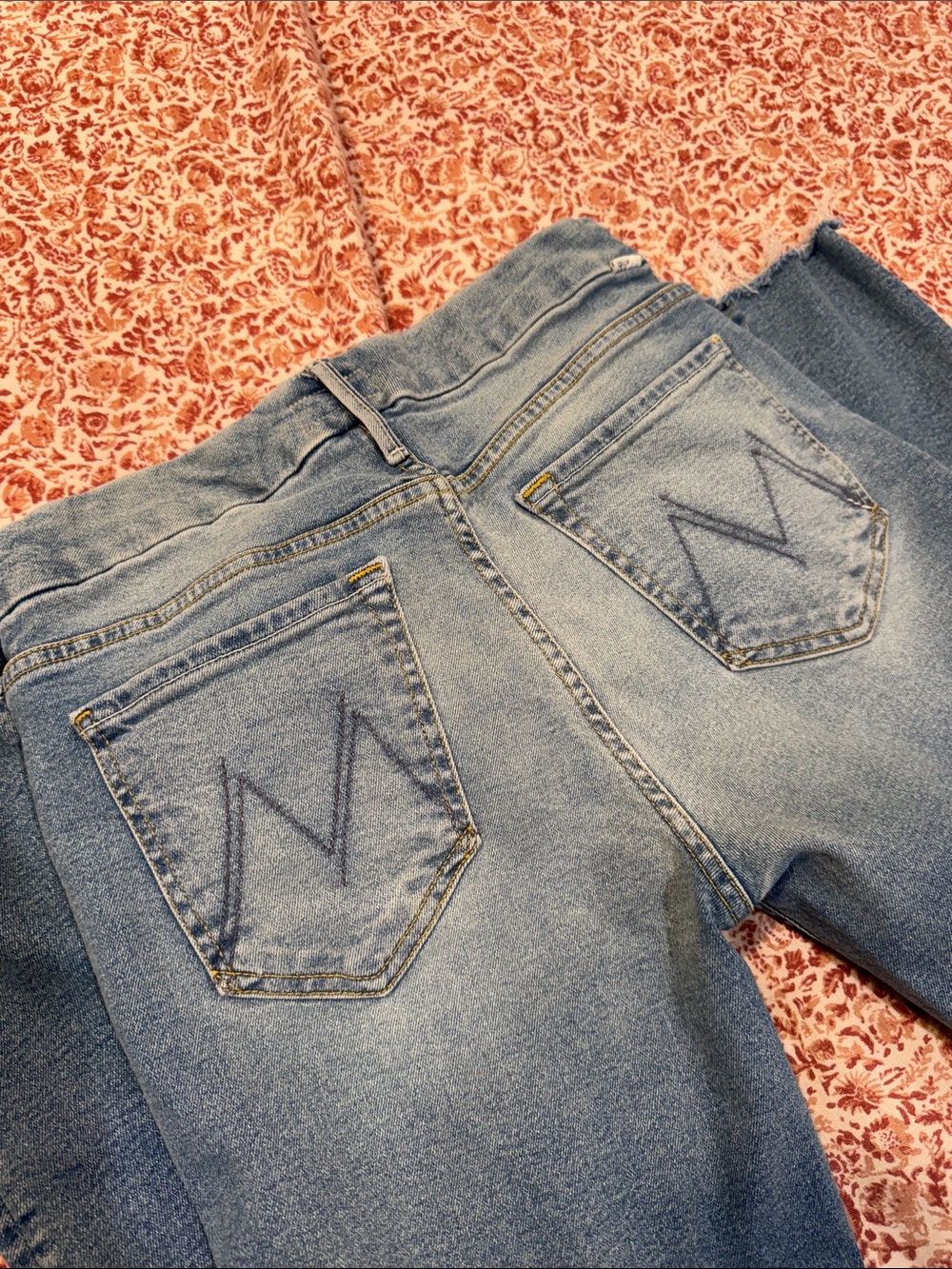 MOTHER jeans - Picture 5 of 5